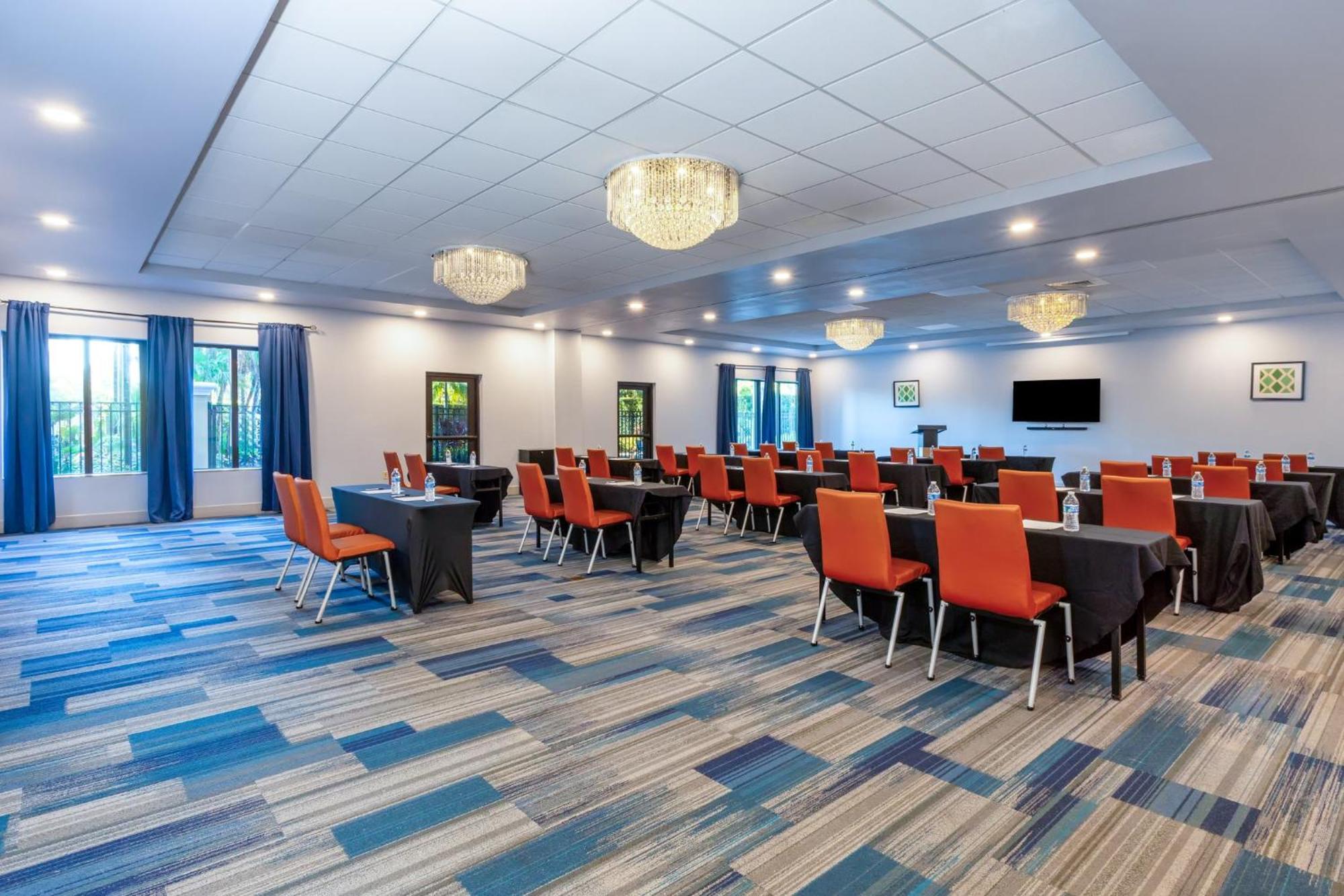 Holiday Inn Express-International Drive By Ihg Orlando Ngoại thất bức ảnh